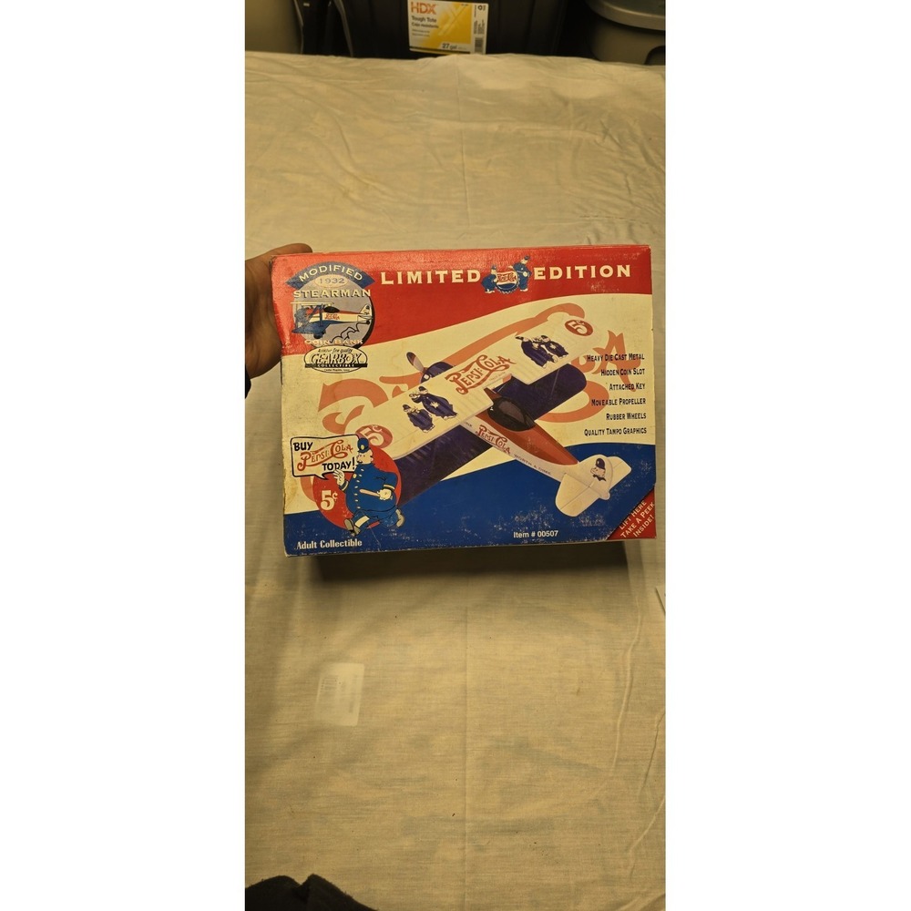 VINTAGE 1996 PEPSI COLA CO. "STEARMAN" 1932 BIPLANE DIECAST COIN BANK BY GEARBOX